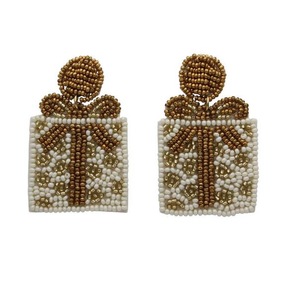 Kay Lee Christmas Present Gift Seed Bead Earrings - Picture 2 of 2